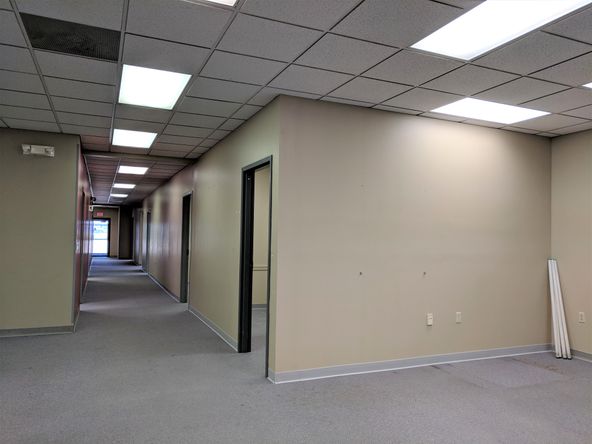 901 West Main Street, El Paso, IL 61738